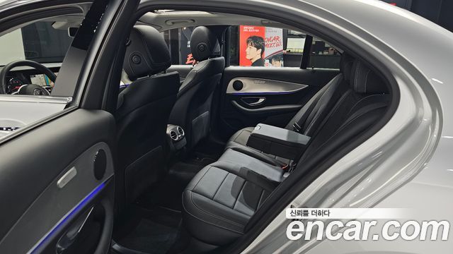 Mercedes-Benz E-Class E300 Avantgarde