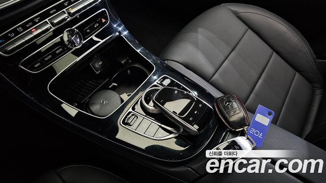 Mercedes-Benz E-Class E300 Avantgarde