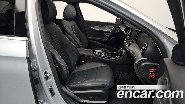Mercedes-Benz E-Class E300 Avantgarde