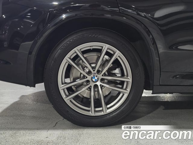 BMW X3 xDrive 20i M sports Online Exclusive Edition