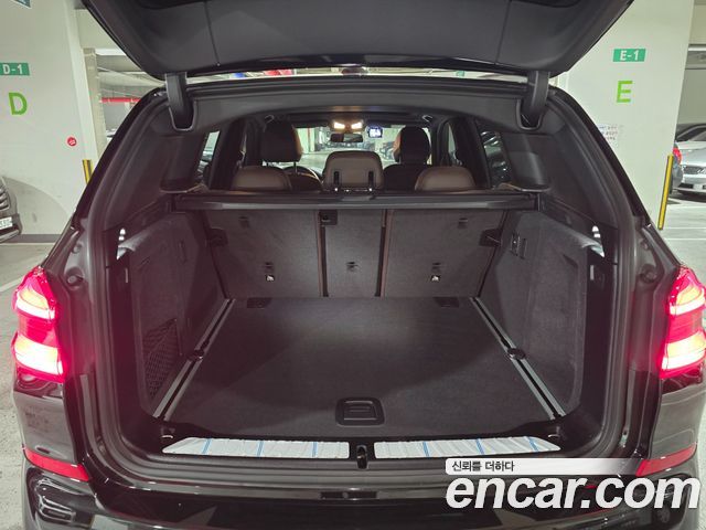 BMW X3 xDrive 20i M sports Online Exclusive Edition