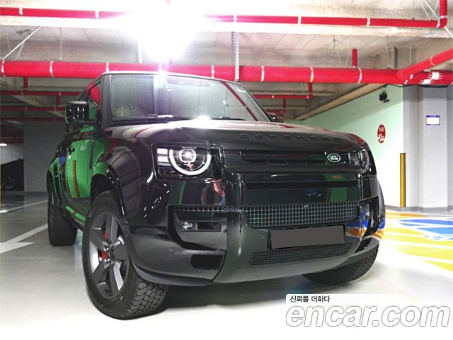 Land Rover Defender 110 P400 X