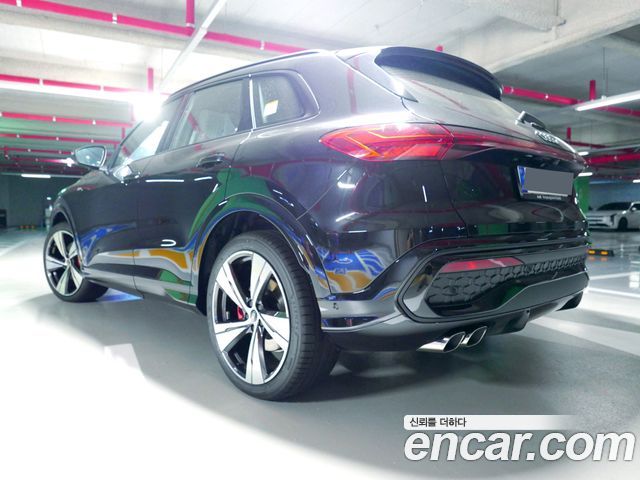 Audi Q5 40 TDI Quattro S Line Black Edition