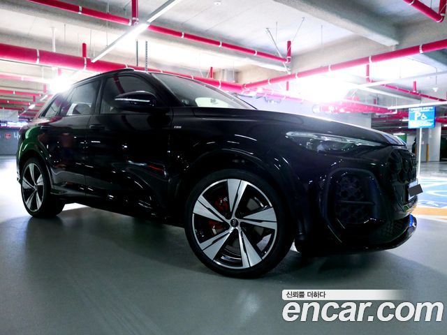 Audi Q5 40 TDI Quattro S Line Black Edition