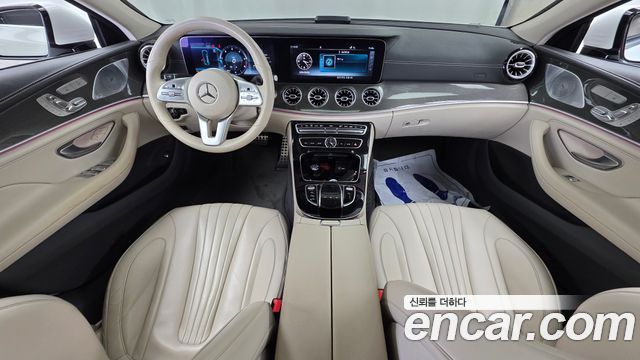 Mercedes-Benz CLS-Class CLS300d AMG Line
