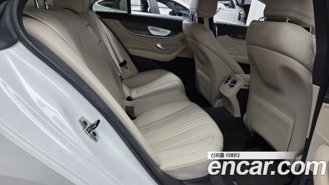 Mercedes-Benz CLS-Class CLS300d AMG Line