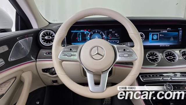 Mercedes-Benz CLS-Class CLS300d AMG Line