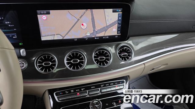 Mercedes-Benz CLS-Class CLS300d AMG Line