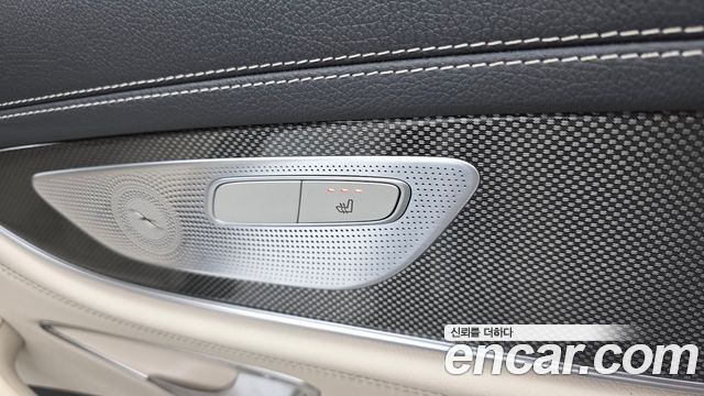 Mercedes-Benz CLS-Class CLS300d AMG Line