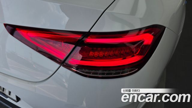 Mercedes-Benz CLS-Class CLS300d AMG Line