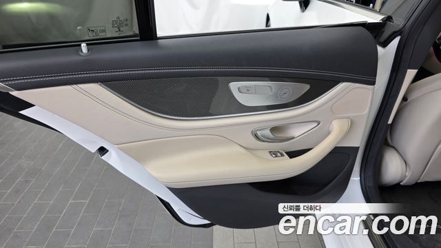 Mercedes-Benz CLS-Class CLS300d AMG Line