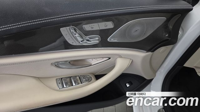 Mercedes-Benz CLS-Class CLS300d AMG Line