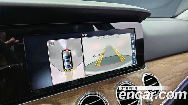 Mercedes-Benz E-Class E300 Exclusive Standard