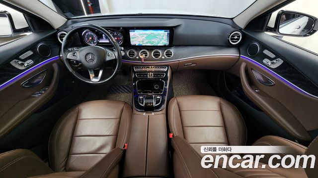 Mercedes-Benz E-Class E220d Avantgarde