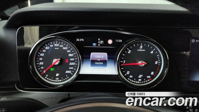 Mercedes-Benz E-Class E220d Avantgarde