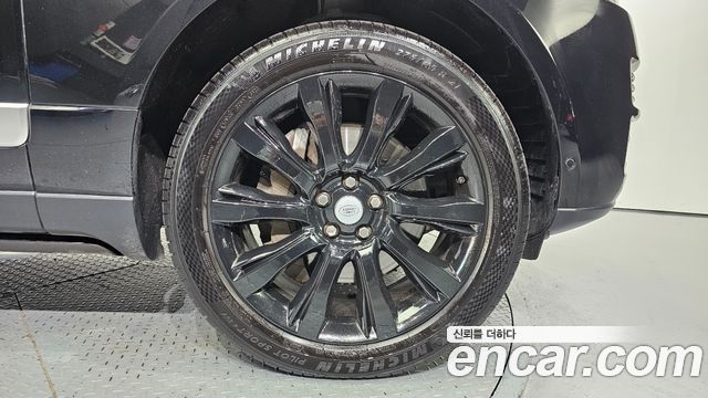 Land Rover Range Rover 4.4 SDV8 Vogue SE DIESEL