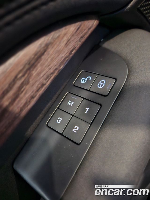 Land Rover Discovery 2.0 SD4 HSE