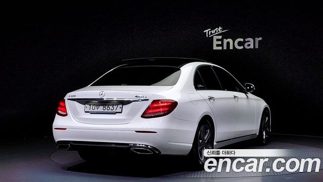 Mercedes-Benz E-Class E300 Avantgarde