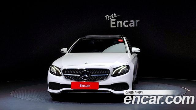 Mercedes-Benz E-Class E300 Avantgarde