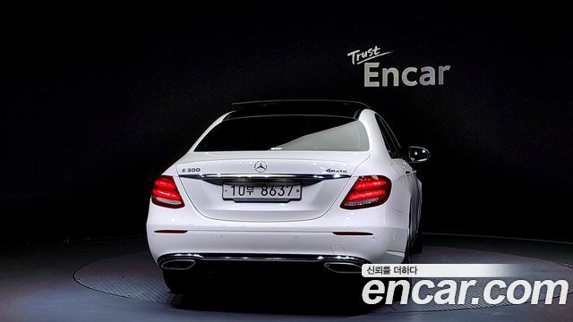 Mercedes-Benz E-Class E300 Avantgarde