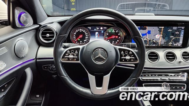Mercedes-Benz E-Class E300 Avantgarde