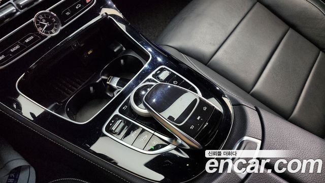 Mercedes-Benz E-Class E300 Avantgarde