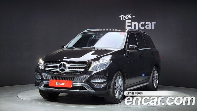 Mercedes-Benz GLE-Class GLE250 d 4MATIC