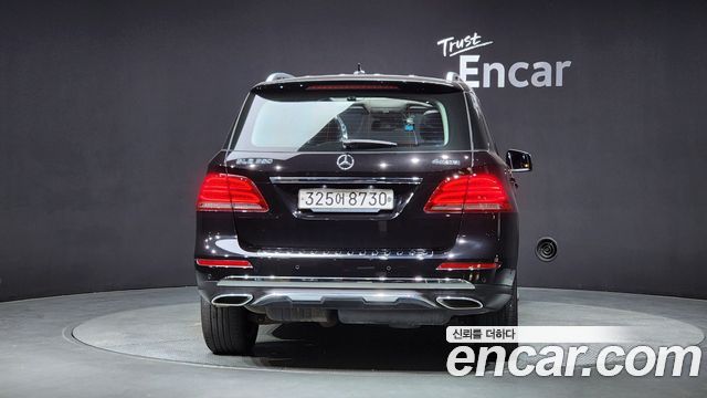 Mercedes-Benz GLE-Class GLE250 d 4MATIC