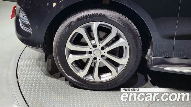 Mercedes-Benz GLE-Class GLE250 d 4MATIC