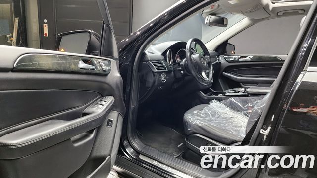 Mercedes-Benz GLE-Class GLE250 d 4MATIC