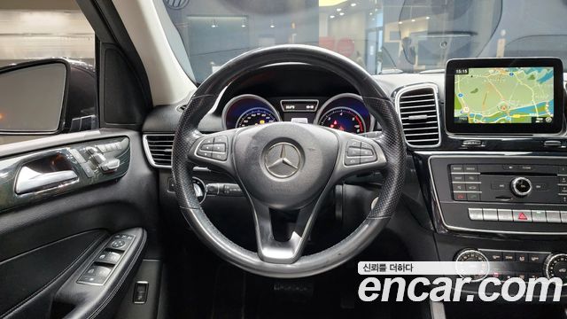 Mercedes-Benz GLE-Class GLE250 d 4MATIC