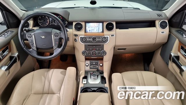 Land Rover Discovery 3.0 SDV6 SE
