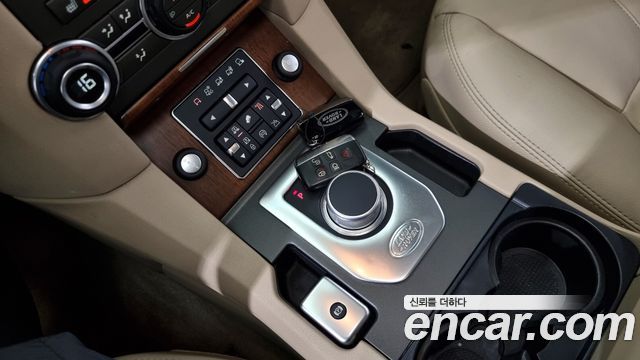 Land Rover Discovery 3.0 SDV6 SE