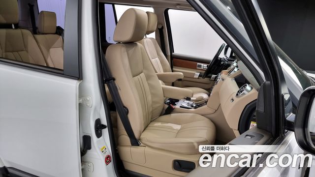 Land Rover Discovery 3.0 SDV6 SE