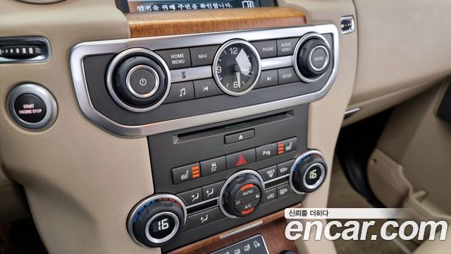 Land Rover Discovery 3.0 SDV6 SE