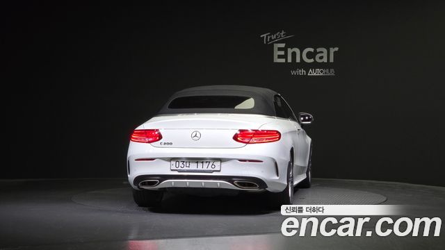 Mercedes-Benz C-Class C200 Cabriolet