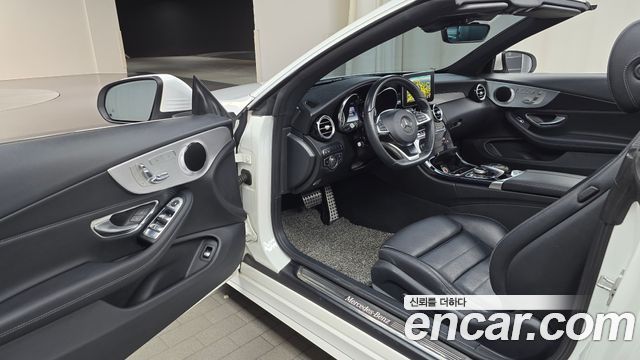 Mercedes-Benz C-Class C200 Cabriolet