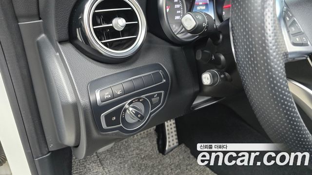 Mercedes-Benz C-Class C200 Cabriolet