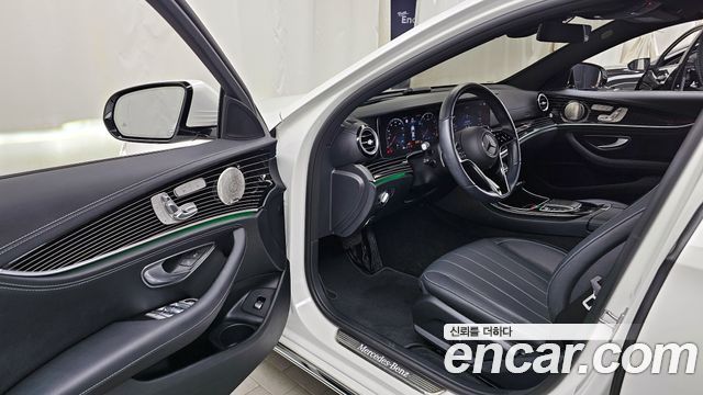 Mercedes-Benz E-Class E450 4MATIC Exclusive