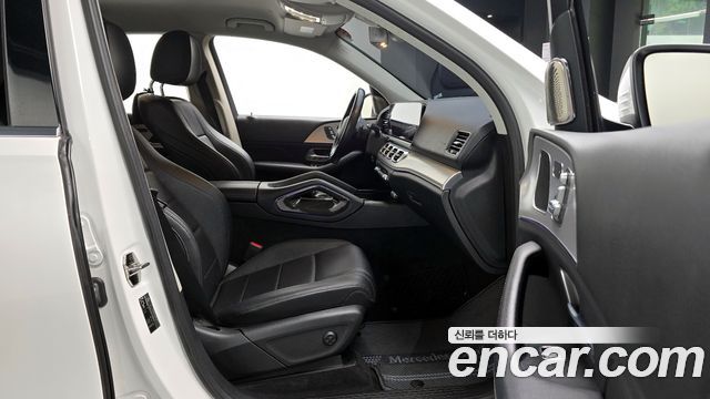 Mercedes-Benz GLE-Class GLE300d 4MATIC