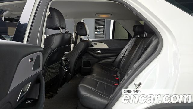 Mercedes-Benz GLE-Class GLE300d 4MATIC