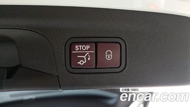 Mercedes-Benz GLE-Class GLE300d 4MATIC