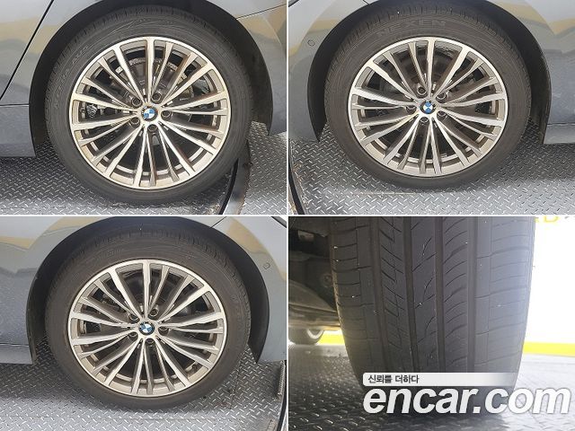 BMW 3-Series 320i Luxury
