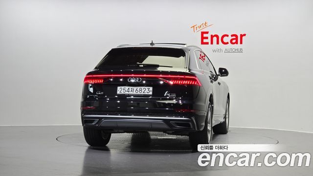 Audi Q8 45 TDI Quattro Premium