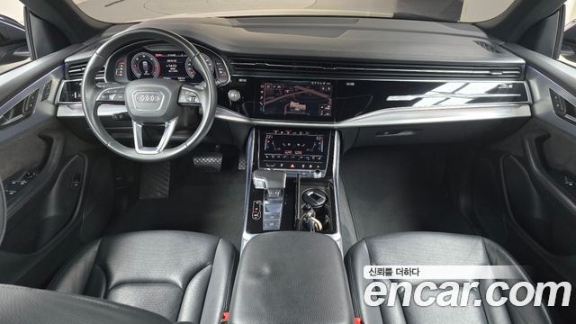 Audi Q8 45 TDI Quattro Premium