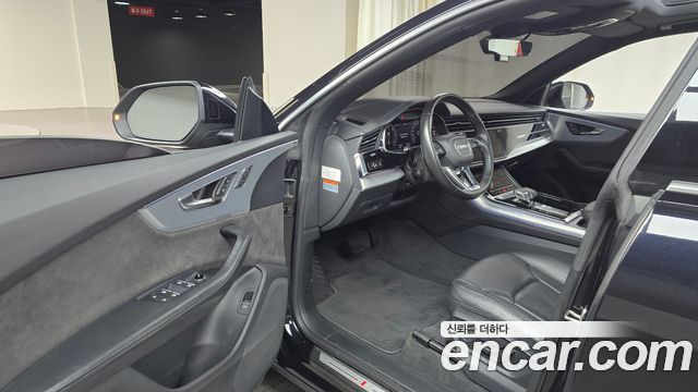 Audi Q8 45 TDI Quattro Premium