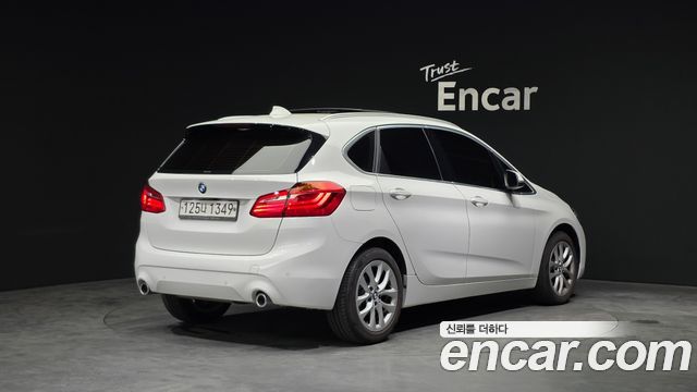 BMW 2-Series Joy