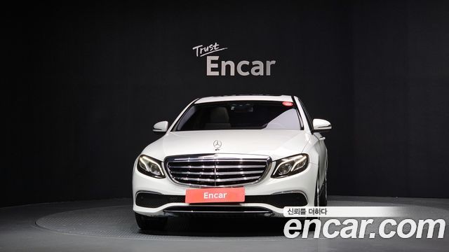 Mercedes-Benz E-Class E220d Exclusive