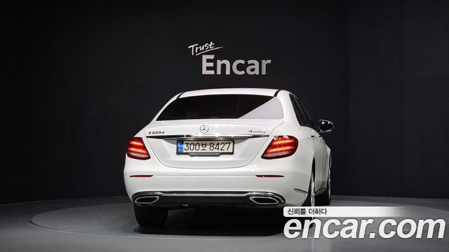 Mercedes-Benz E-Class E220d Exclusive