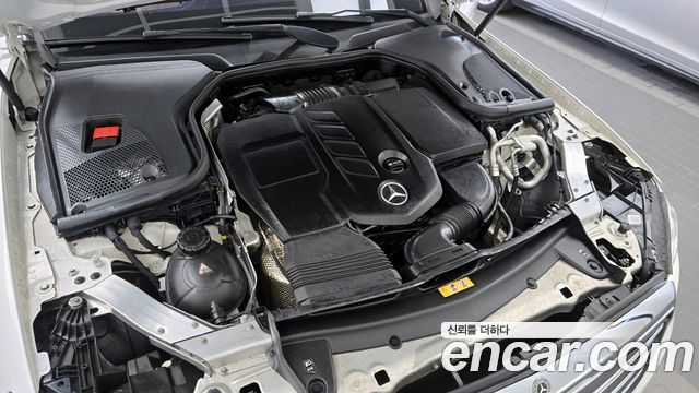 Mercedes-Benz E-Class E220d Exclusive